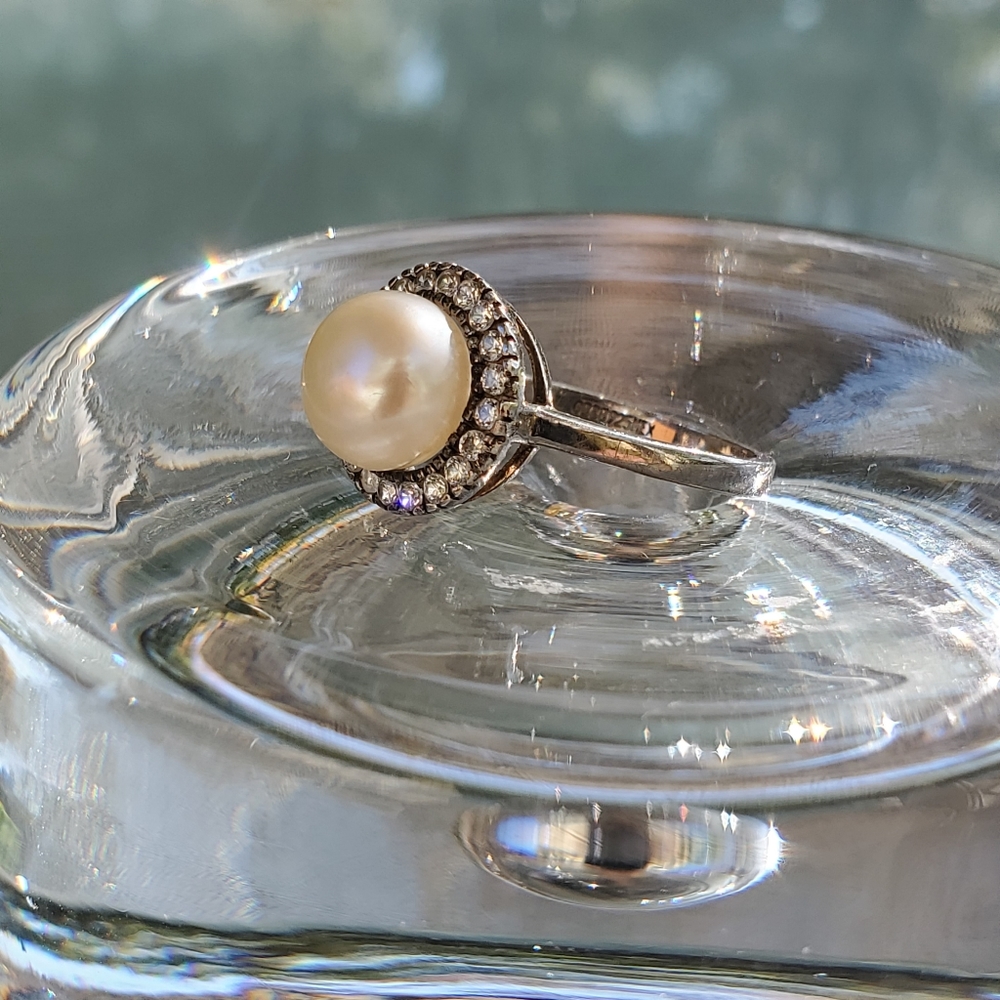 925 Sterling Silver CZ Halo Freshwater Pearl Ring